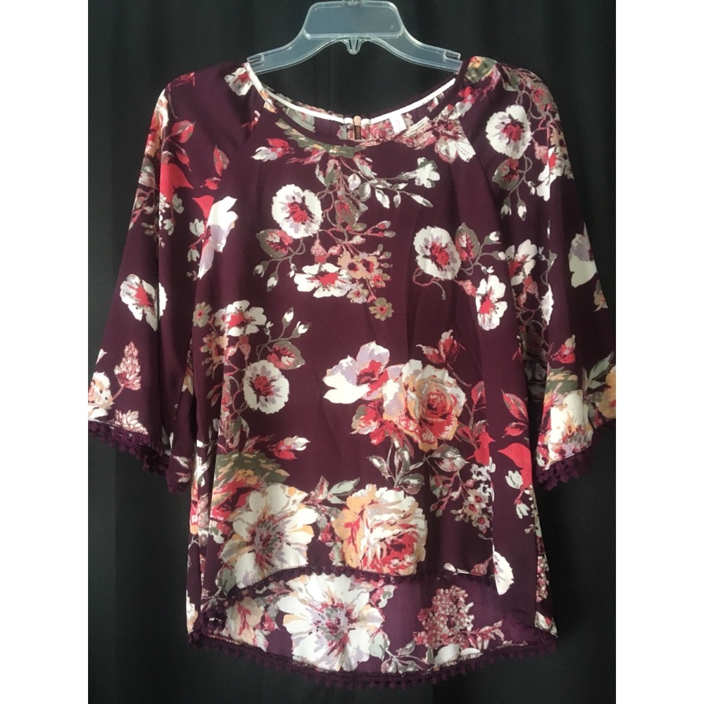 floral blouse